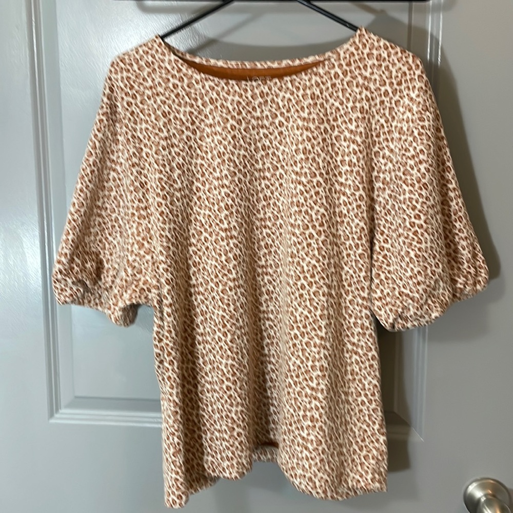 Leopard Print Blouse with Puff Sleeve